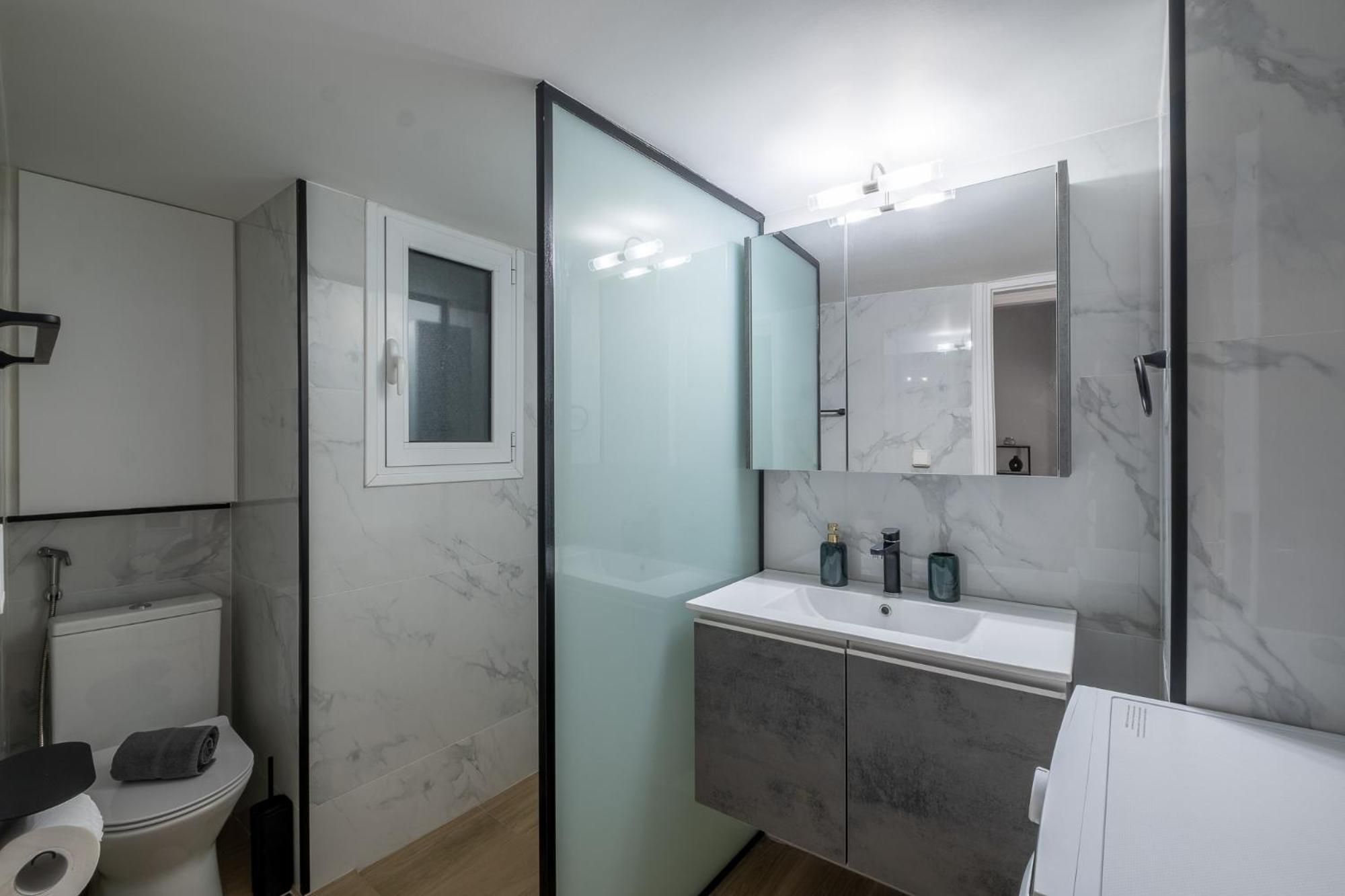 Lovely And Modern 3Bd Apartment Close To Ampelokipoi Metro Athens Ngoại thất bức ảnh
